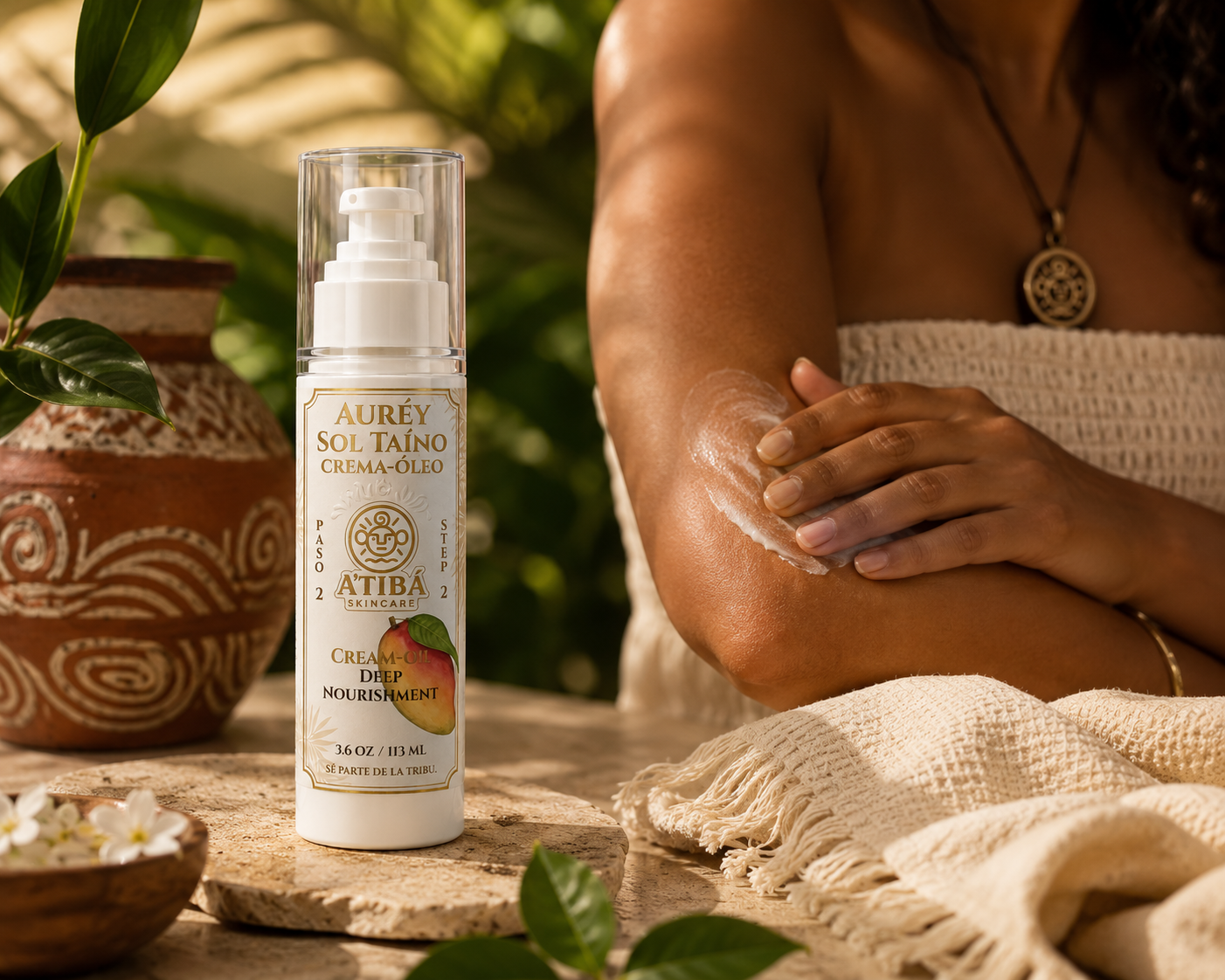 Auréy Sol Taíno Cream Oil texture closeup — silky cream-oil formula by A'Tibá Skincare