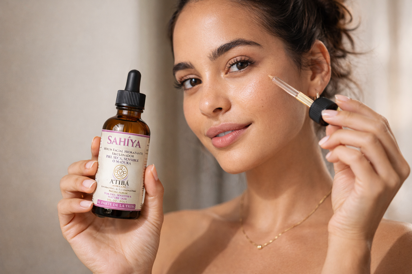 Sahíya — Hydrating & Illuminating Facial Serum (2 fl oz / 60 mL)